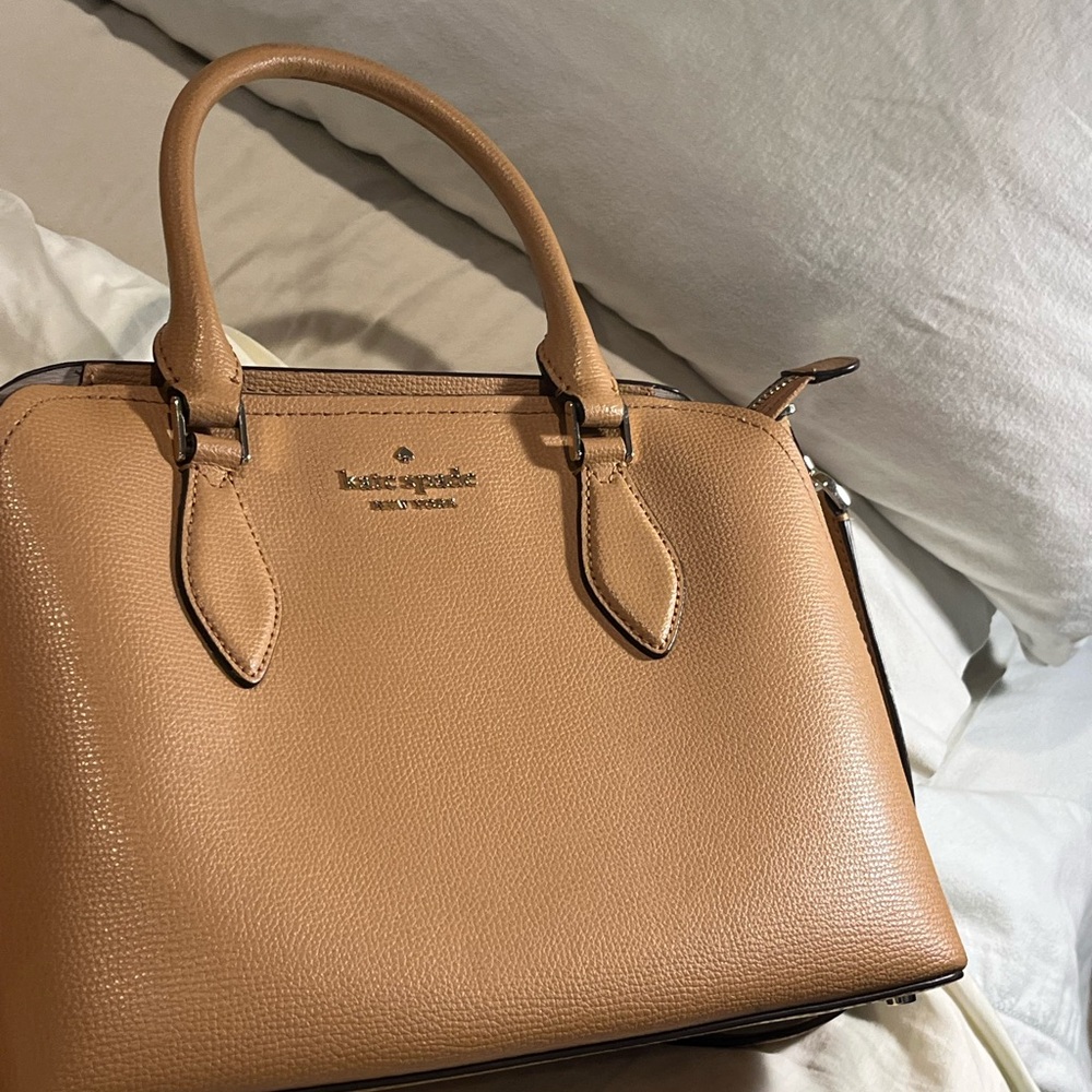 Kate Spade Crossbody Bag in Tan or Camel color - Picture 3 of 15